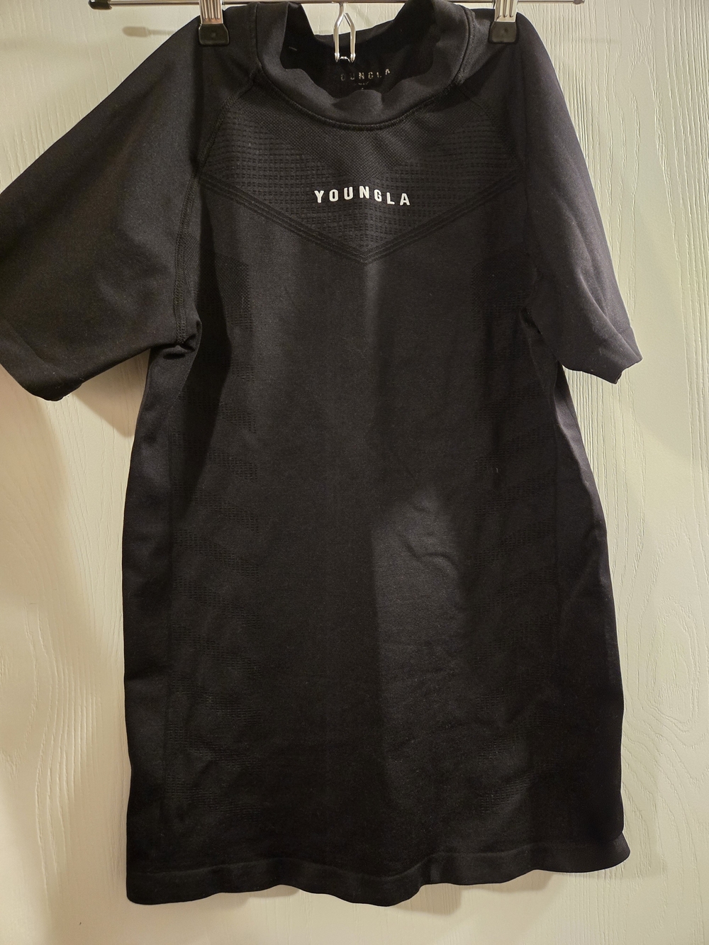YoungLA Black Short Sleeve Performance Tee Mens Small